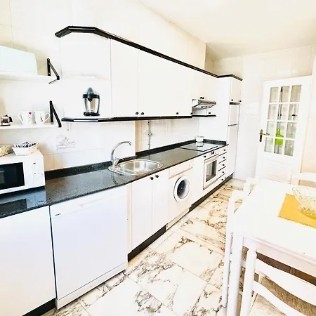 Faro Da Rocha Apartment *